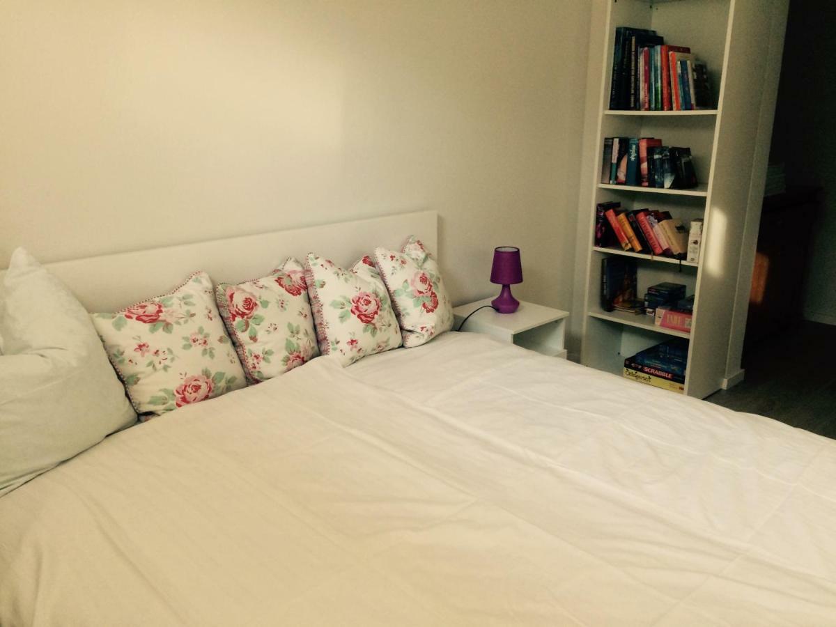 Kuegelgenstrasse 1 Apartman Drezda Kültér fotó